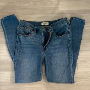 Madewell Mid-Rise Skinny Jeans • SIZE 30